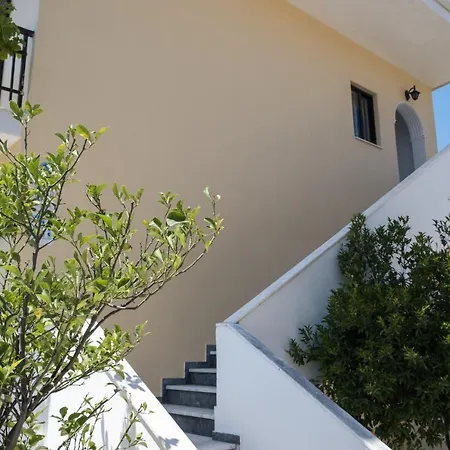 Soula Apartament Ýpsos